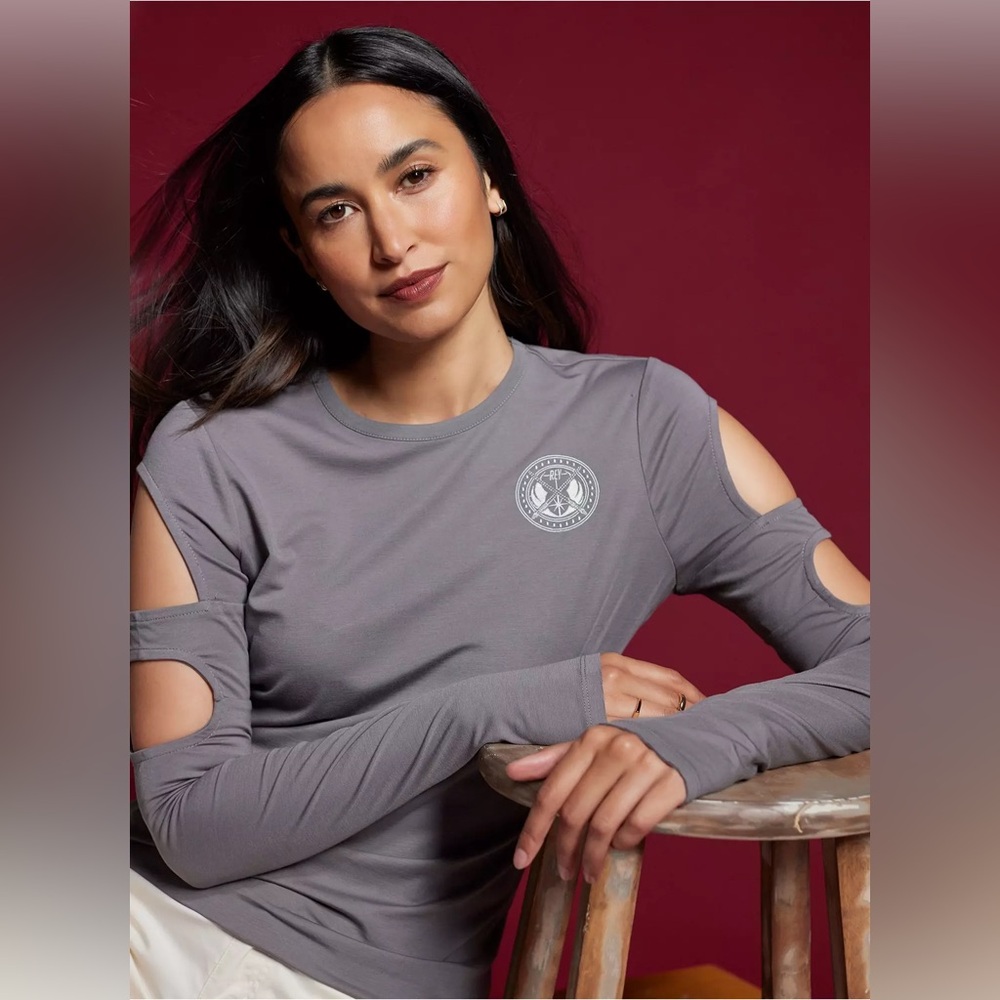 Her Universe Star Wars Rey Cutout Long-Sleeve Top
